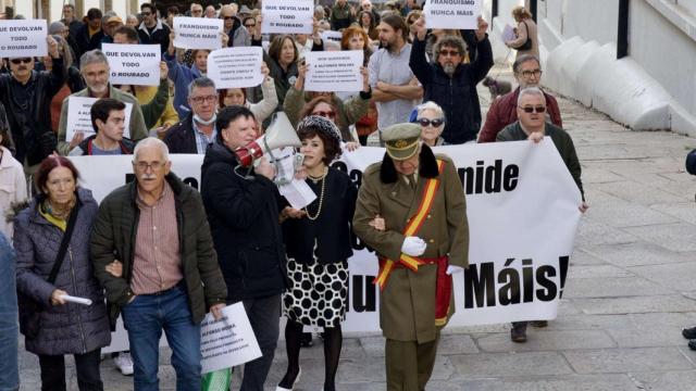 marcha-civica-casa-cornide-1