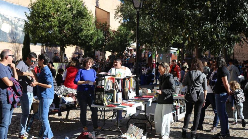 Imagen de archivo del mercadillo.