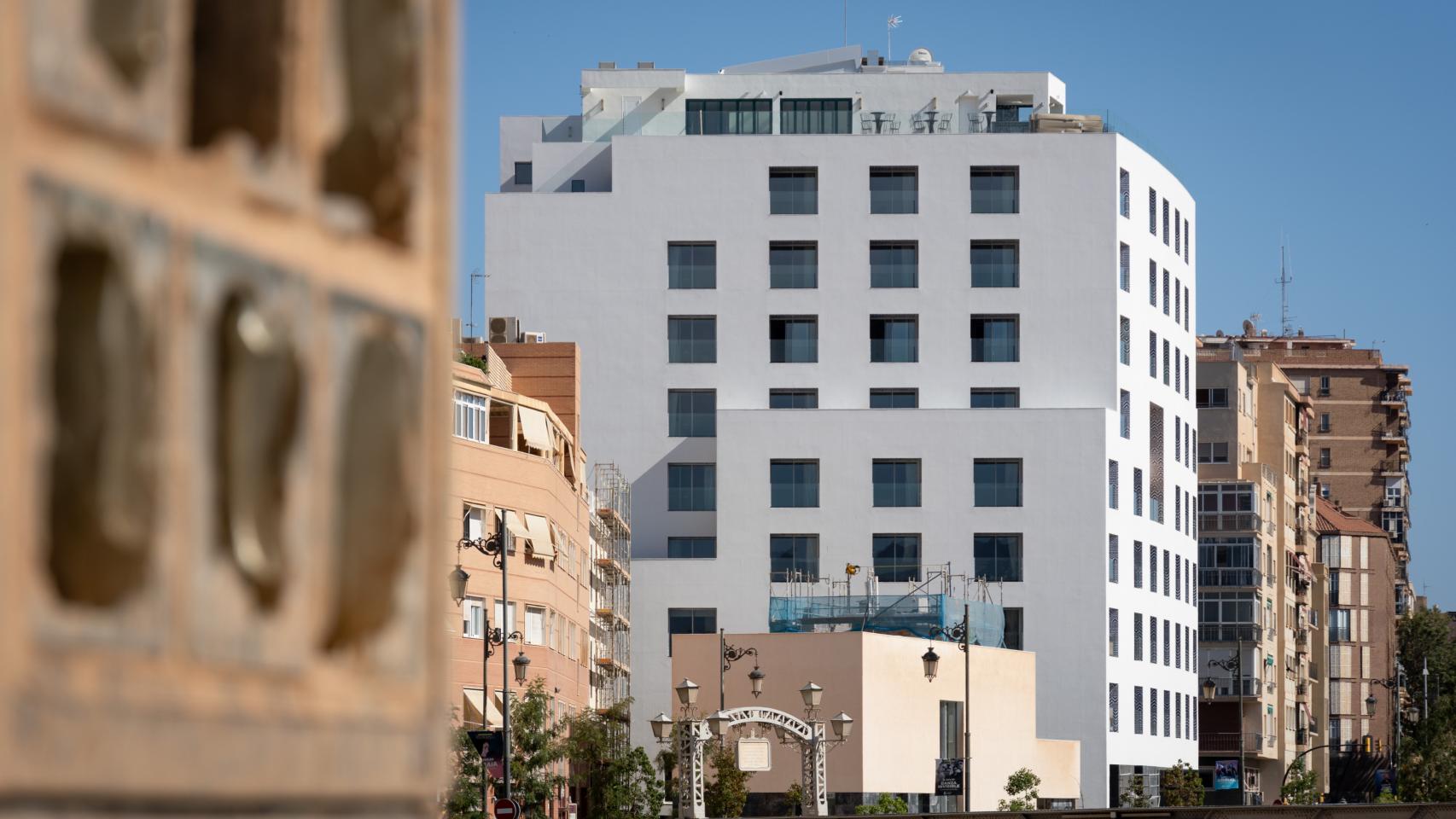 Imagen del hotel H10 Croma Málaga, conocido como el hotel de Moneo.