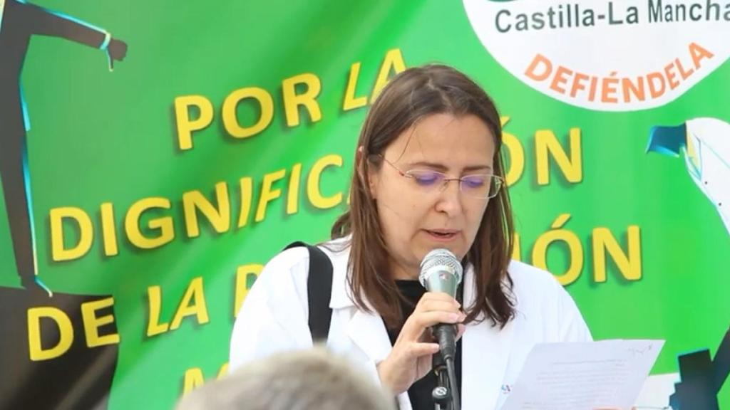 Discurso de Ángela Hernández en contra del maltrato médico