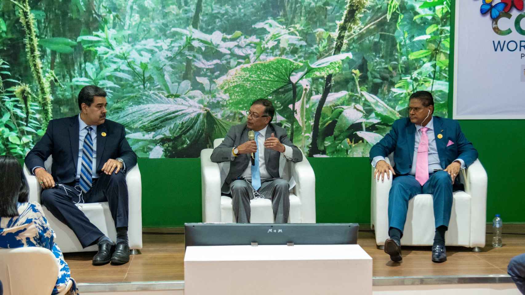 Nicolás Maduro junto a Gustavo Petro durante la COP27.