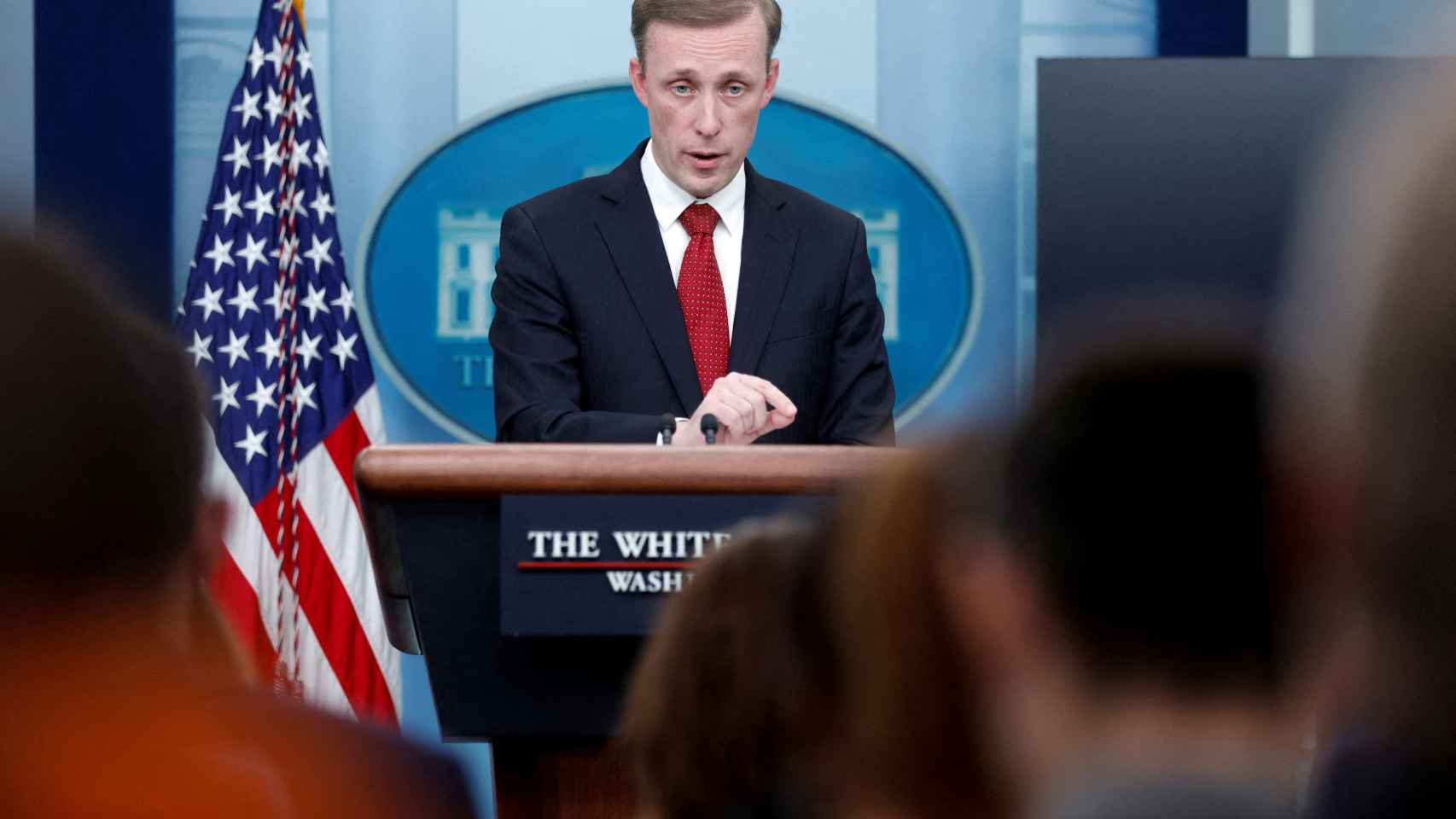 El asesor de seguridad nacional de la Casa Blanca, Sullivan, se dirige a la rueda de prensa diaria en la Casa Blanca en Washington..