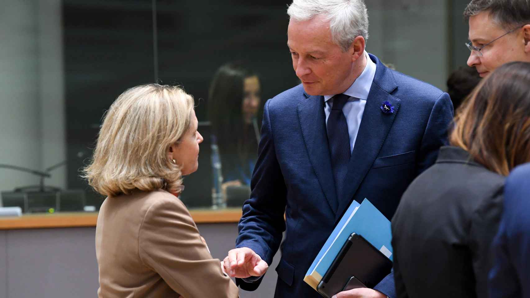 La vicepresidenta Nadia Calviño y el ministro francés de Finanzas, Bruno Le Maire, apoyan la reforma planteada por Bruselas
