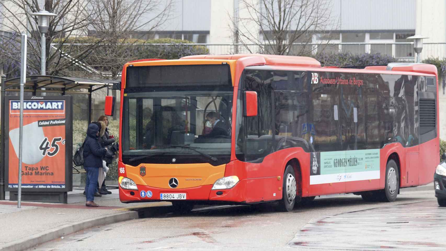 Imagen de archivo de un autobús urbano de Burgos.