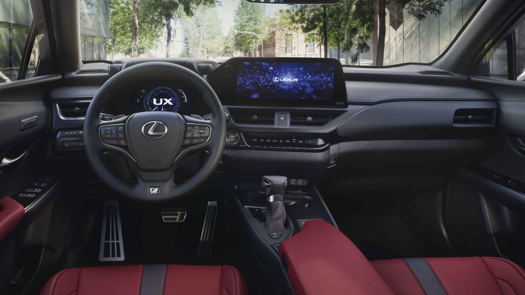 El Lexus UX estrena el nuevo sistema multimedia Lexus Link.