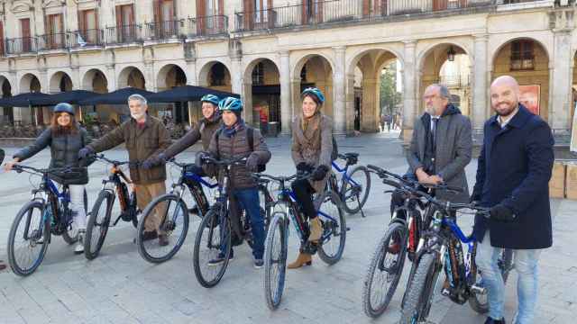 Visita de los concejales pontevedreses a Vitoria-Gasteiz.
