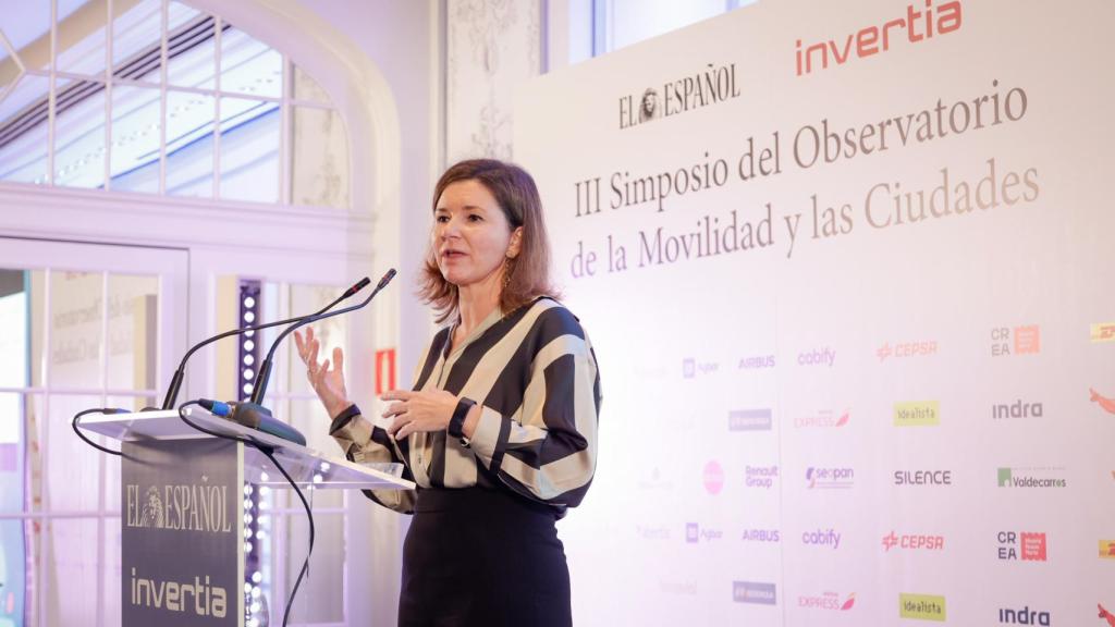 María José Rallo del Olmo, secretaria general de Transportes y Movilidad del Ministerio de Transportes, Movilidad y Agenda Urbana, durante su intervención en el cierre de la mañana de la primera jornada del III Simposio del Observatorio de la Movilidad y las Ciudades.