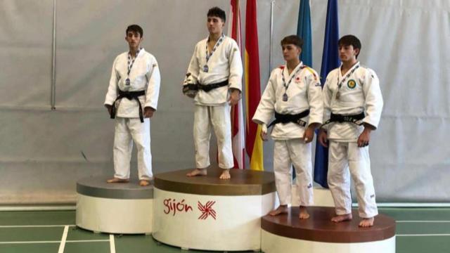 Xesús Patiño consigue la medalla de oro en el Campeonato de España.