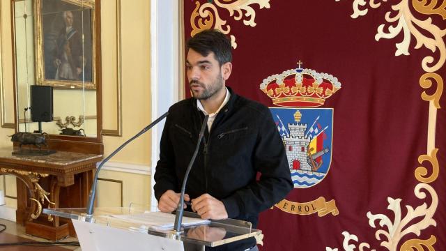 El portavoz del gobierno local, Julián Reina, esta mañana