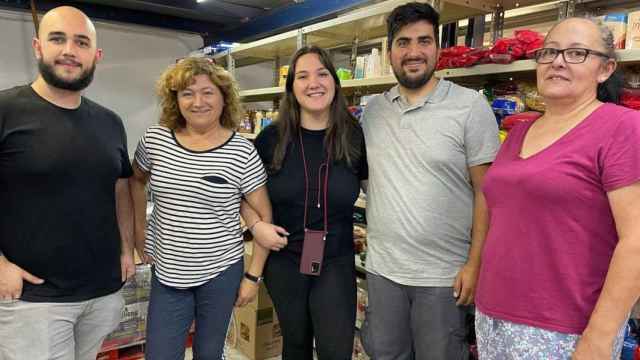 Voluntarios de Mos Axuda.