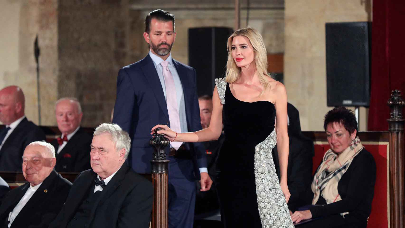 Ivanka Trump y Donald Jr. en una ceremonia en la República Checa el pasado mes de octubre.
