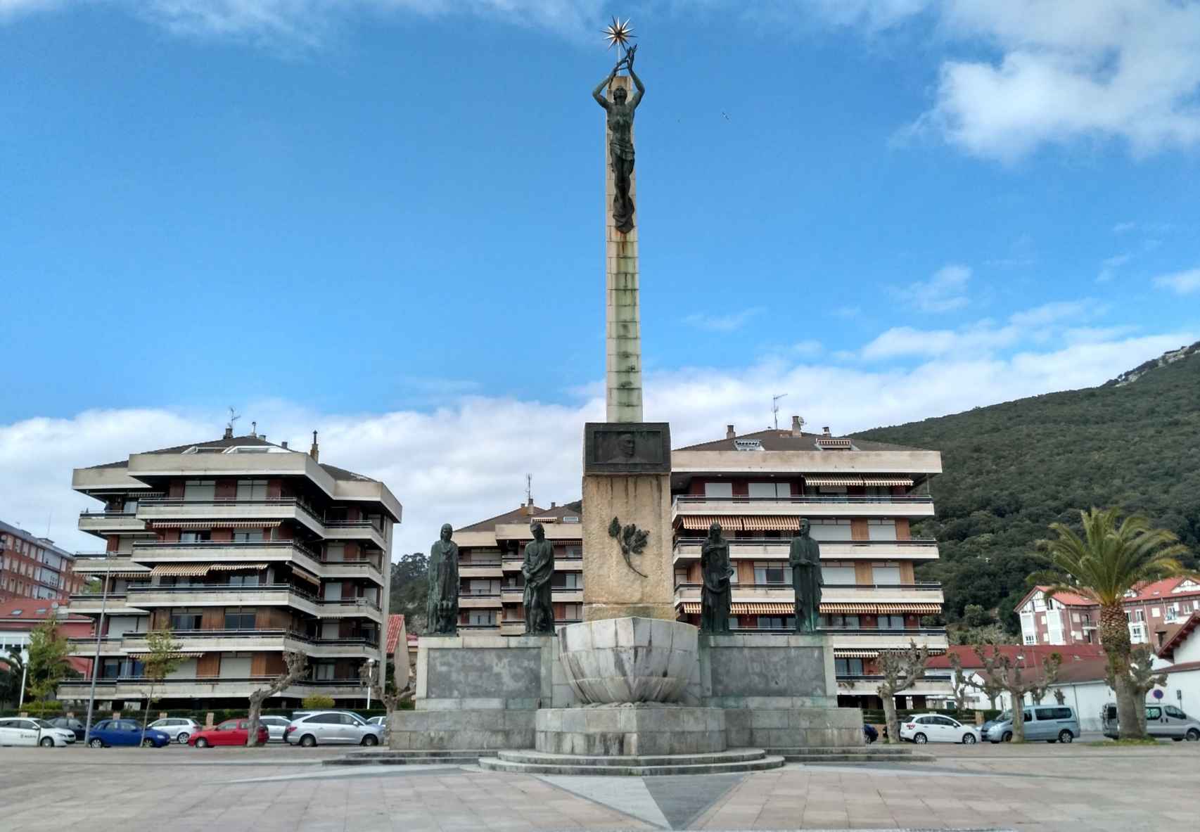 Monumento a Carrero Blanco en Santoña, Cantabria