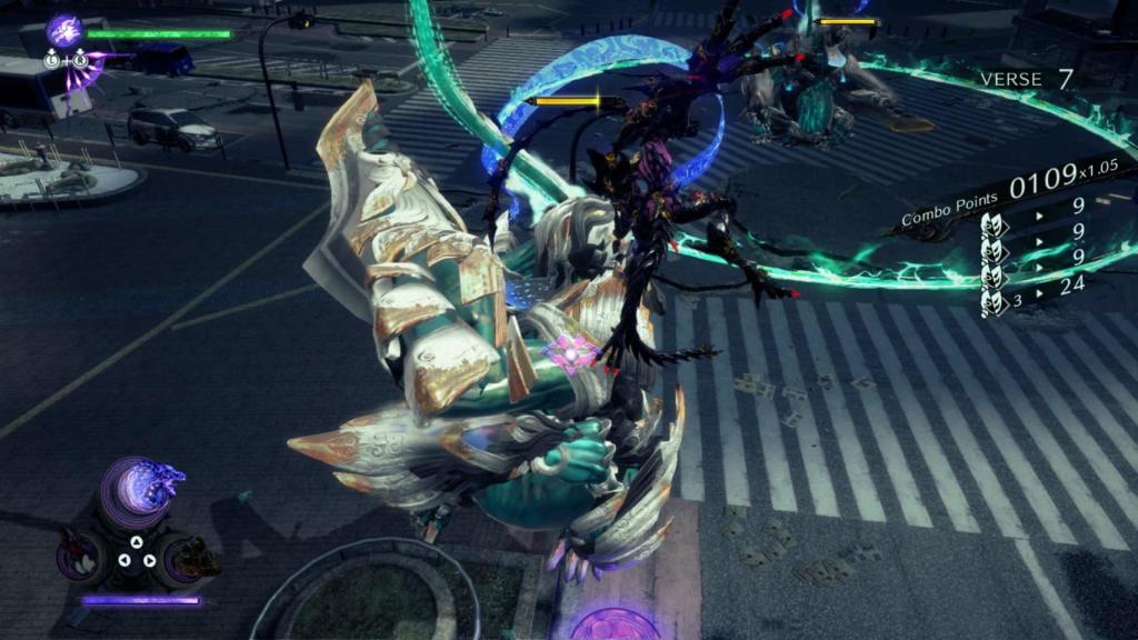 Captura de un combate en 'Bayonetta 3'