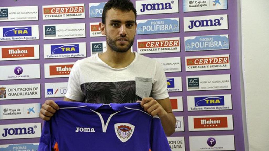 El ex del Elche, Gonzalo Verdú, en su presentación en el Guadalajara.