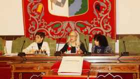 El Ayuntamiento de Zamora informa al Consejo Municipal de la Mujer sobre las actividades del 25 de noviembre