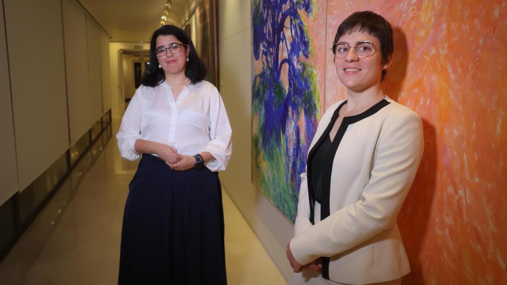 Mercedes Eugenia Paoletti Ávila (izquierda) y Aurora González Vidal (derecha), Premios de Informática 2022 de la Fundación BBVA.