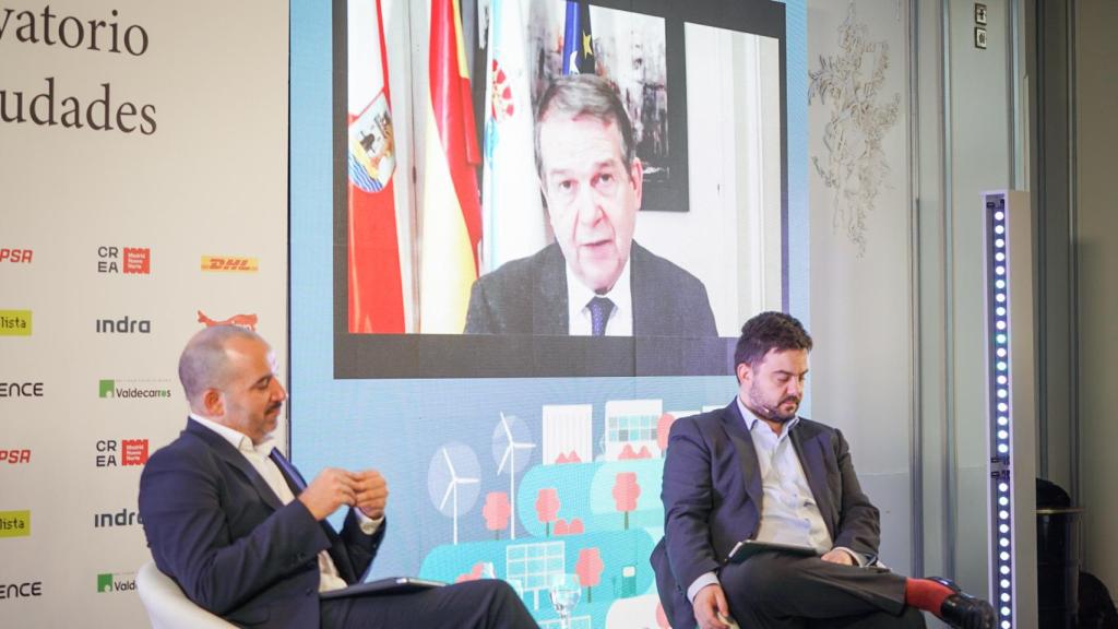 Abel Caballero, presidente de la Federación Española de Municipios y Provincias (FEMP) y alcalde de Vigo, durante su participación 'online' en la apertura de la tercera jornada del III Observatorio de la Movilidad y las Ciudades.