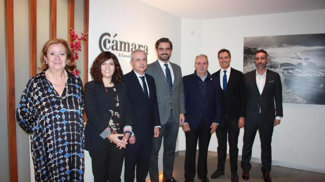 Reunión entre representantes de la Cámara de Comercio de A Coruña y la Xunta.