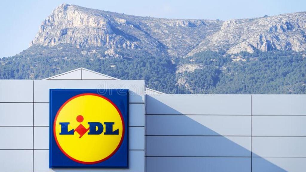 Fachada de Lidl.