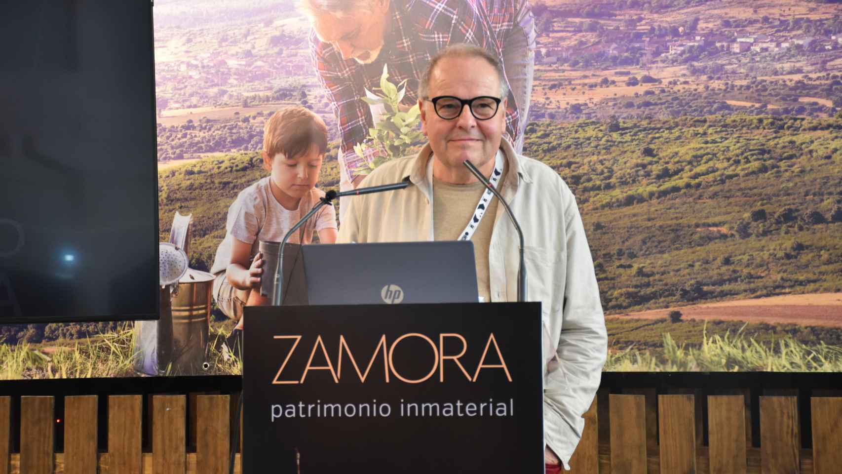 El concejal de Turismo del Ayuntamiento de Zamora, Christoph Strieder durante su presencia en la Feria de Turismo Interior (Intur) 2023.