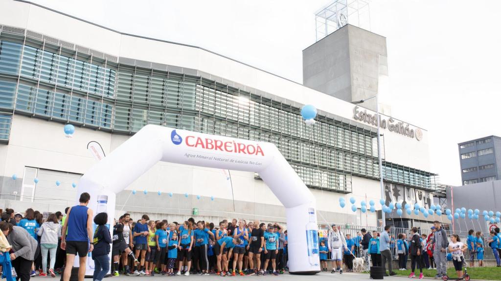 La carrera ‘5KM Solidarios’ vuelve este domingo a A Coruña en favor del Banco de Alimentos