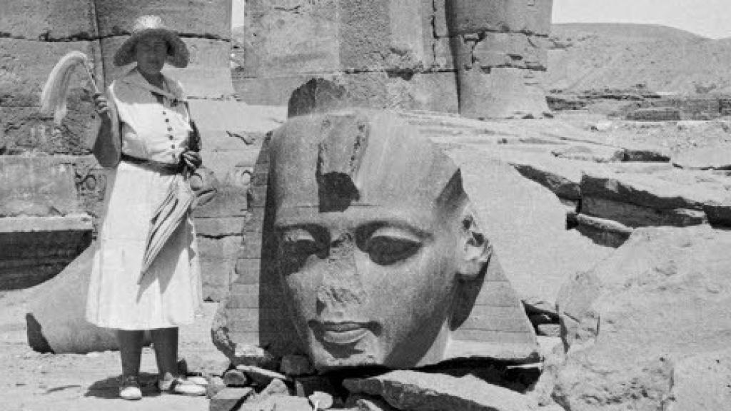 Agatha Christie en Egipto en 1931, durante su luna de miel. / British Museum