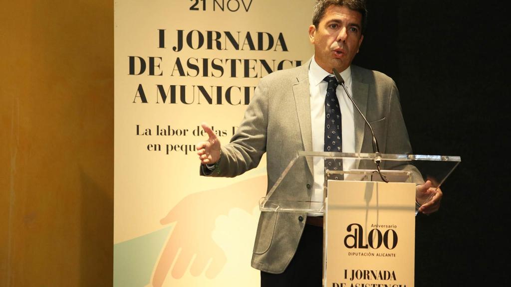 Carlos Mazón en las jornadas de municipalismo del MARQ.