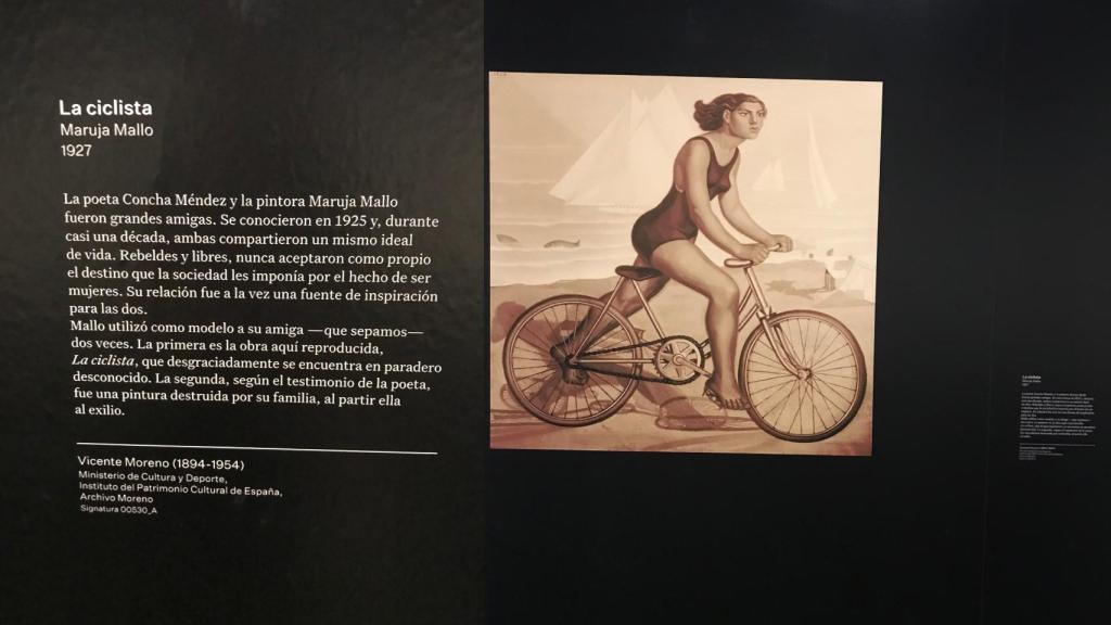 Otro rincón de la exposición, dedicado a la obra 'La ciclista', de Maruja Mallo.