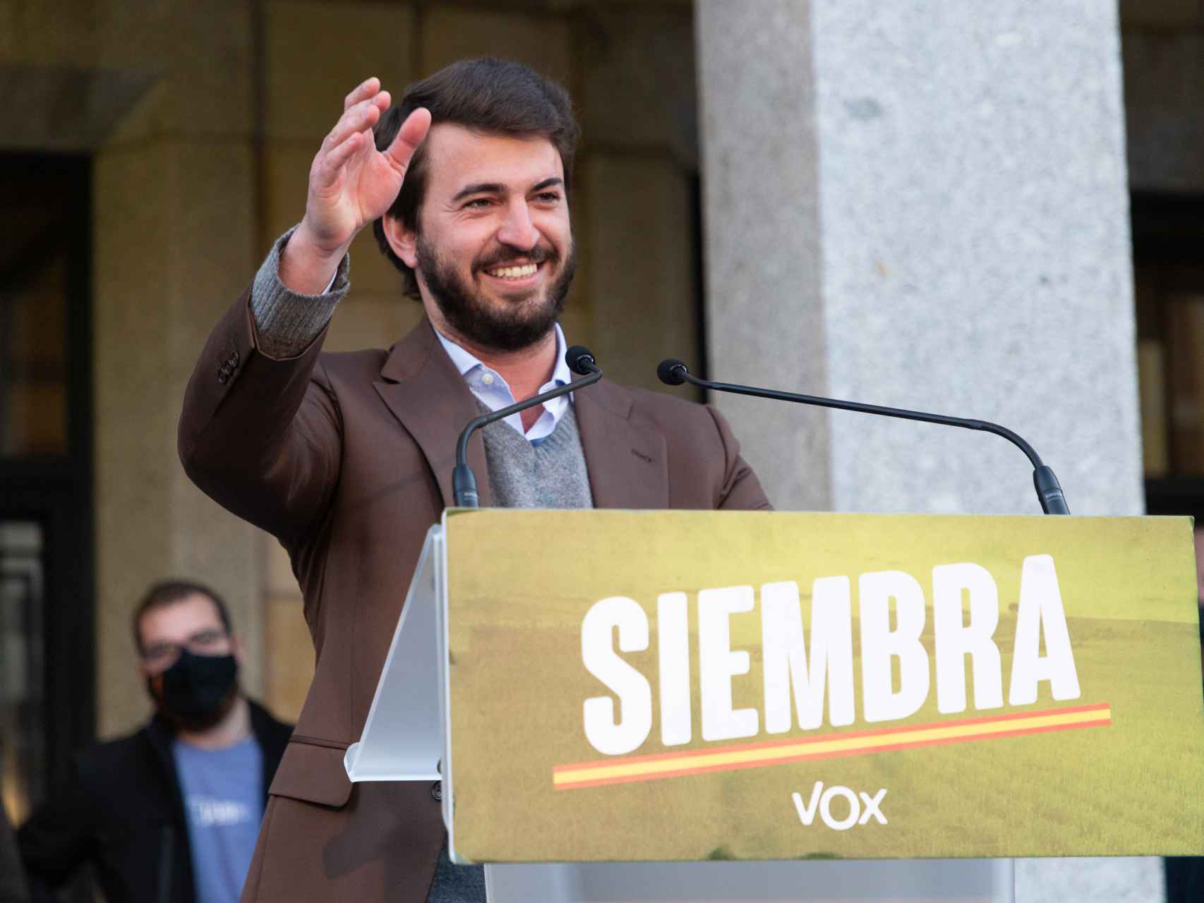 El vicepresidente de la Junta, Juan García-Gallardo, en un mitin durante la campaña de las elecciones autonómicas del pasado mes de febrero.