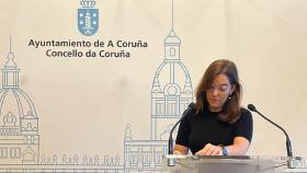 La alcaldesa de A Coruña, Inés Rey, hoy miércoles en rueda de prensa.