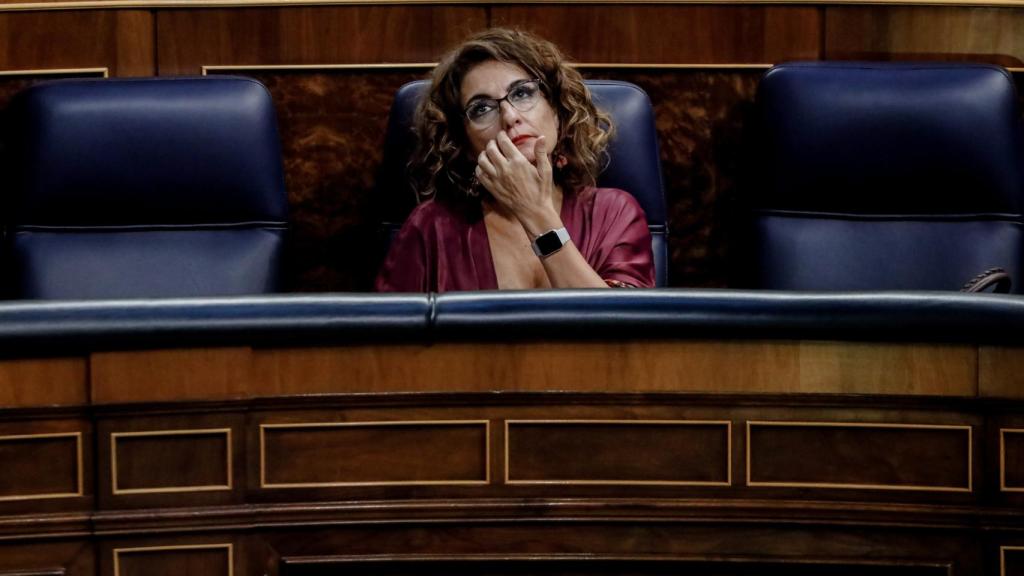 María Jesús Montero, ministra de Hacienda y Función Pública, durante la votación de Presupuestos en el Congreso.