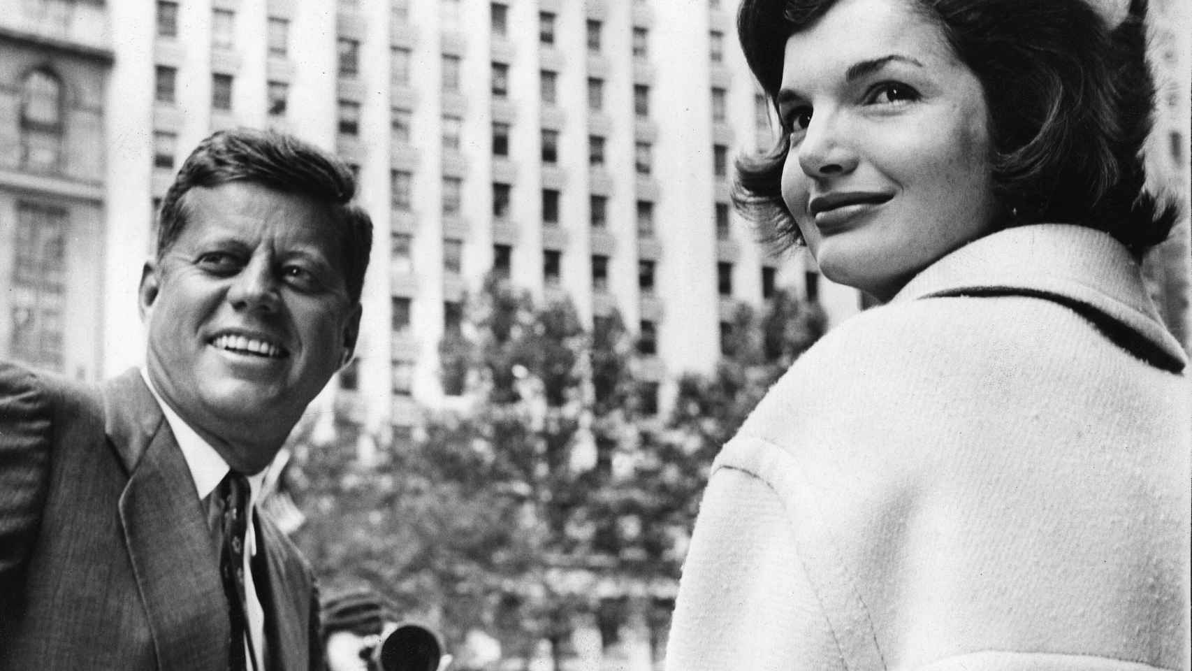 John F. Kennedy y su mujer en una imagen captada en Nueva York.