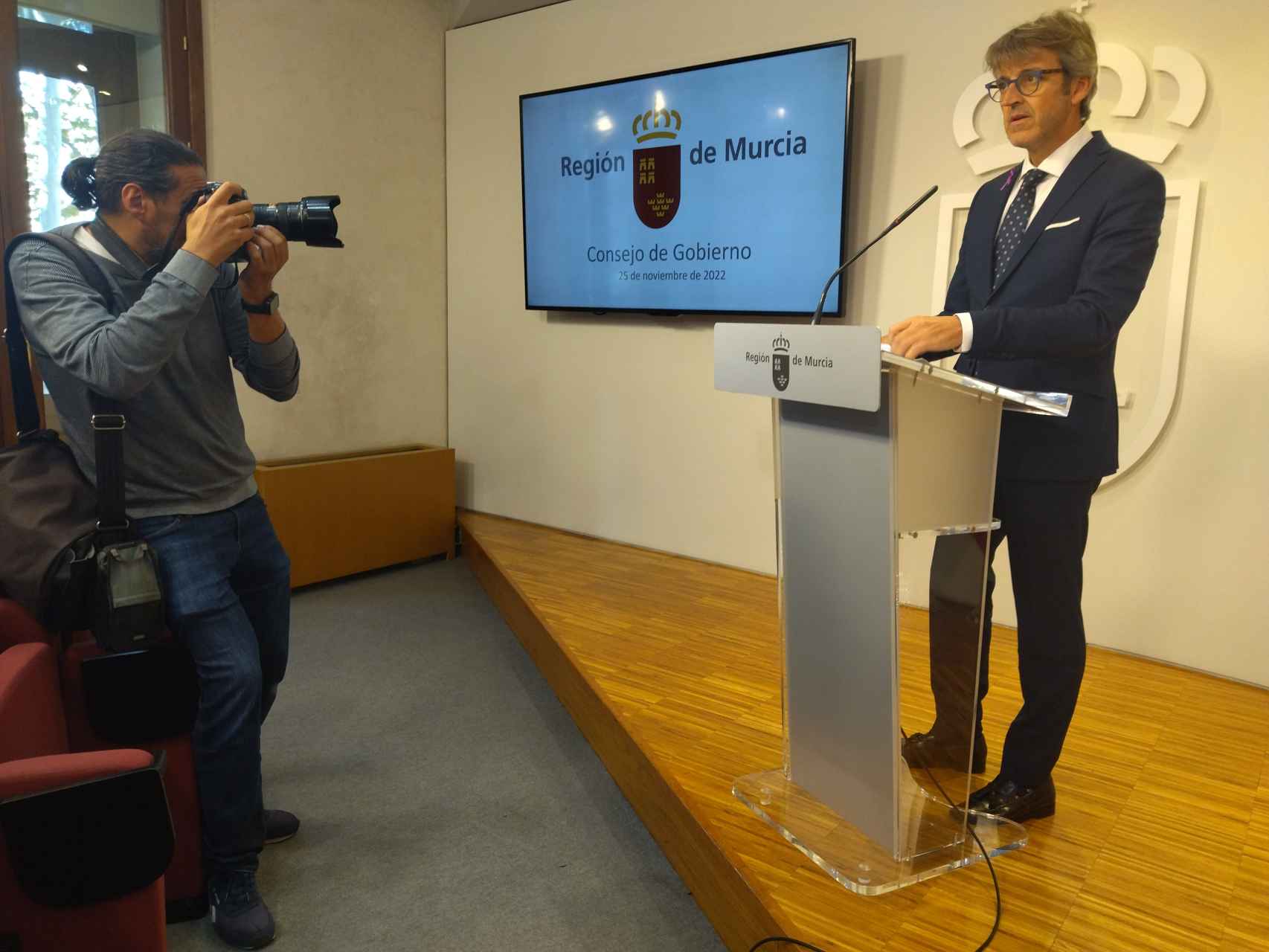 El consejero de Hacienda de Murcia, Luis Alberto Marín, este viernes, en el Palacio de San Esteban, en la presentación de los presupuestos autonómicos de 2023.