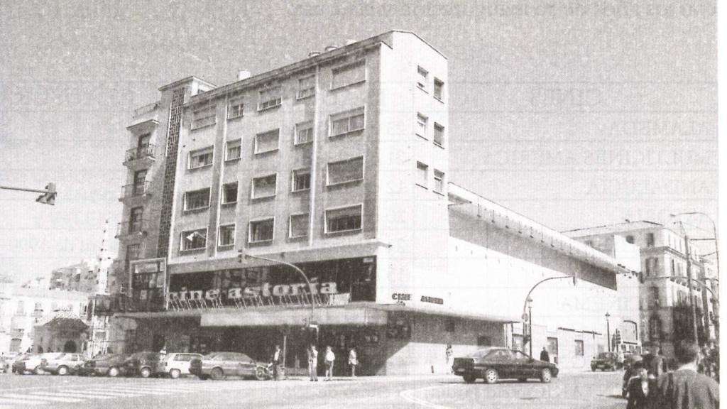 El Cine Astoria, antes de pasar a peor muerte.