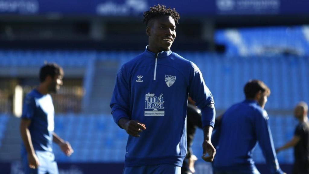 Lumor durante un entrenamiento con el Málaga CF