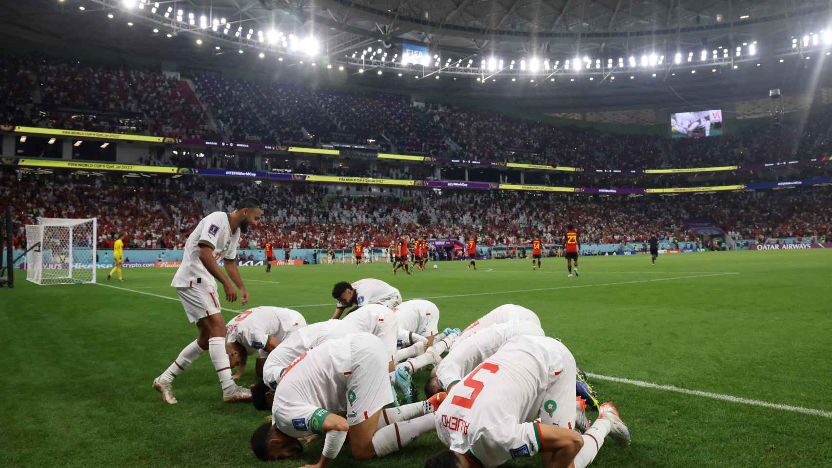 Celebración de los jugadores de la selección de Marruecos del gol de Abdelhamid Sabiri en el Mundial de Qatar 2022