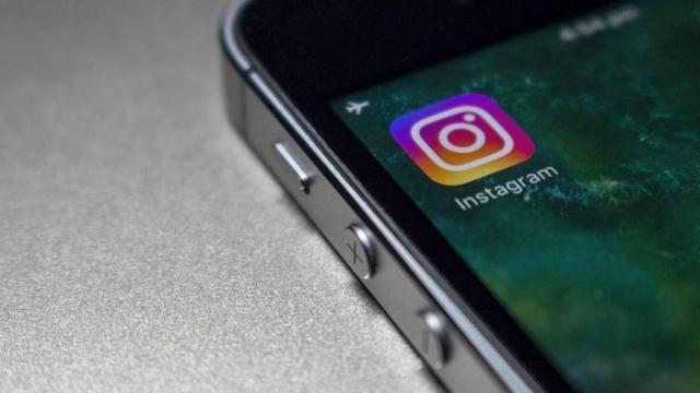 La 'app' de Instagram en un móvil.