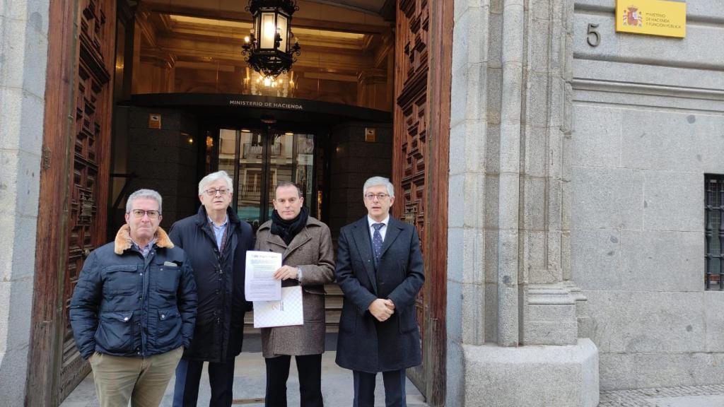 Petición de una reunión con la ministra de Hacienda de parte de la Diputación de Zamora y la patronal zamorana