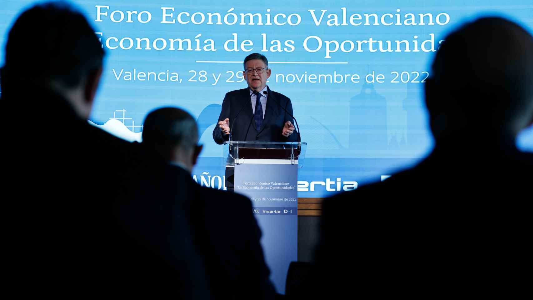 El presidente Ximo Puig durante su intervención en el I Foro Económico Valenciano.