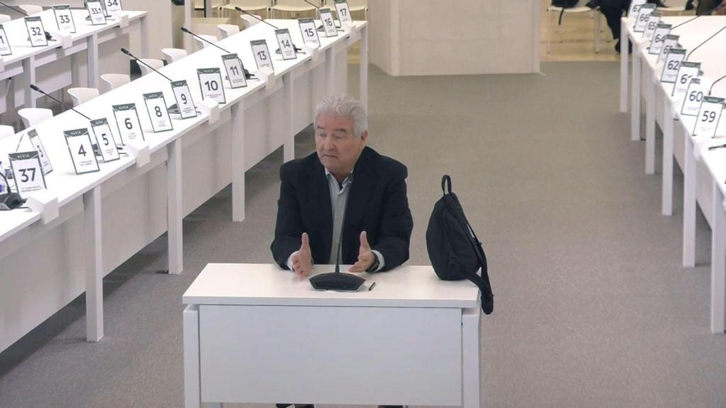 Antonio Lacahres durante su declaración en el juicio del accidente del tren Alvia