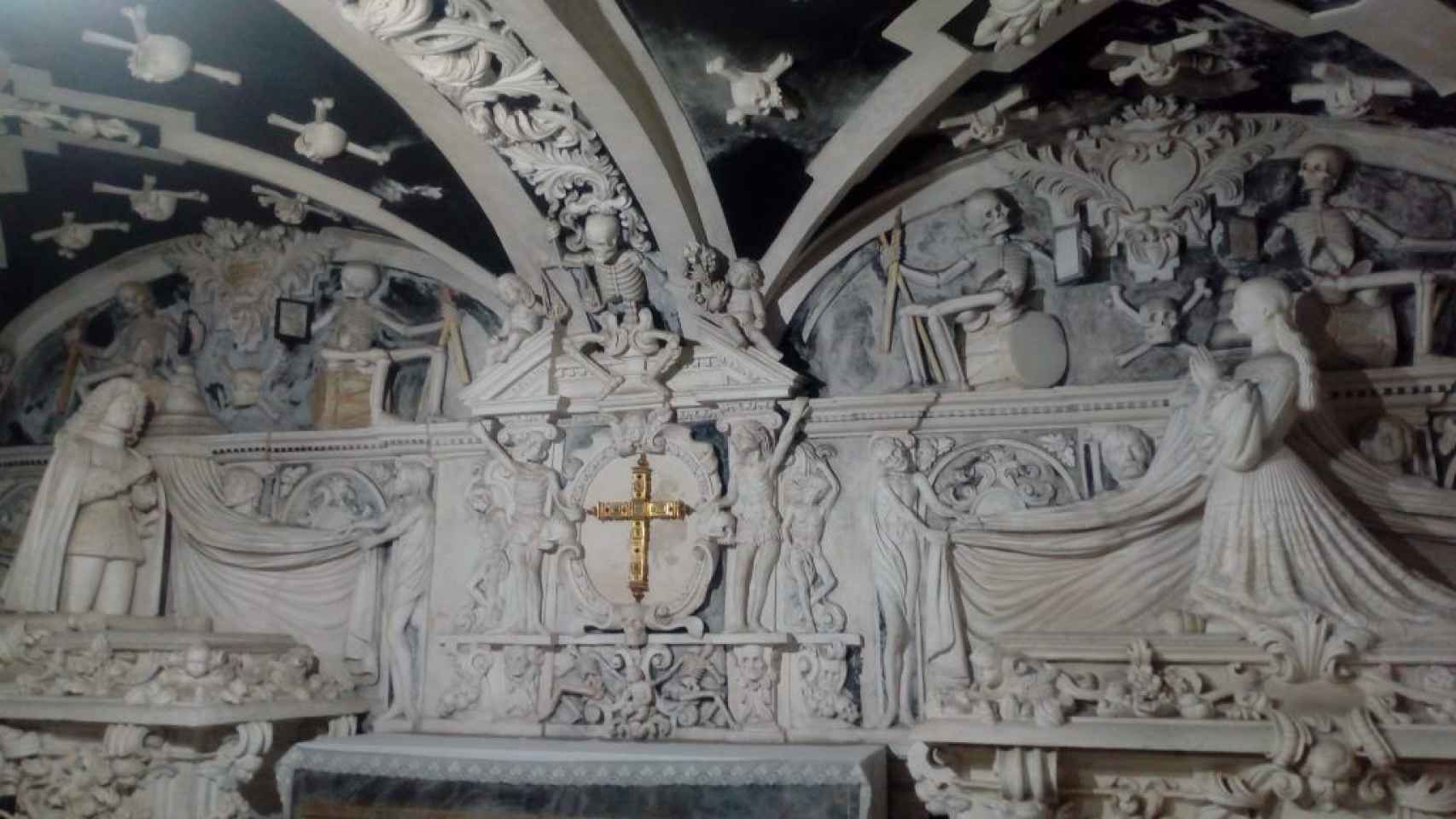 Cripta de Nuestra Señora de la Victoria.
