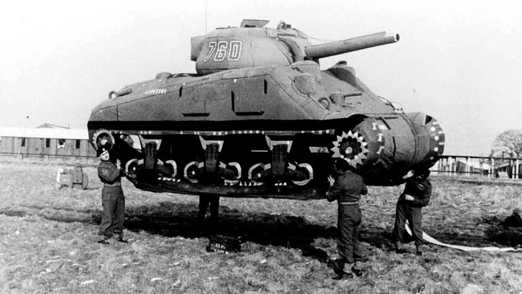 Tanques inflables de la Segunda Guerra Mundial.