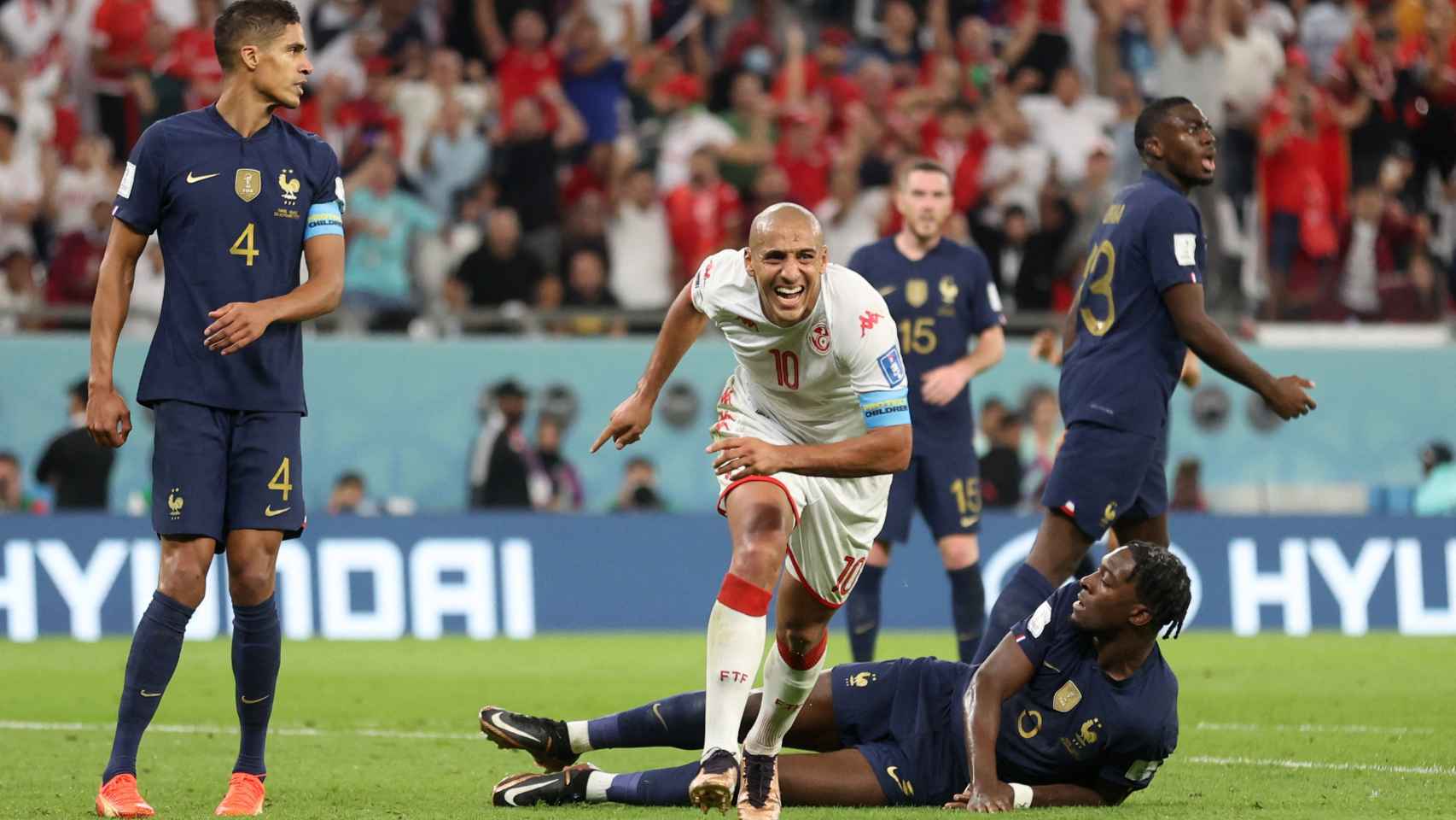 Wahbi Khazri, celebrando un gol con la selección de Túnez a Francia en el Mundial de Qatar 2022