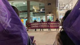 Concentración en el Obelisco de A Coruña contra el crimen de Cristina Cabo.