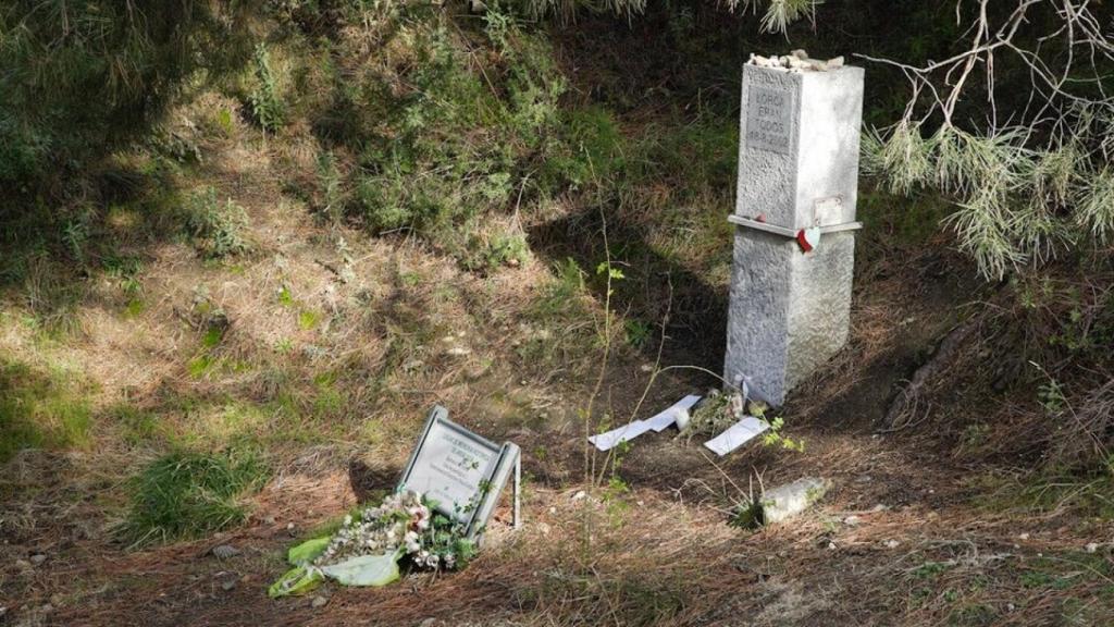 Monumento en recuerdo a Federico García Lorca, asesinado durante la Guerra Civil.