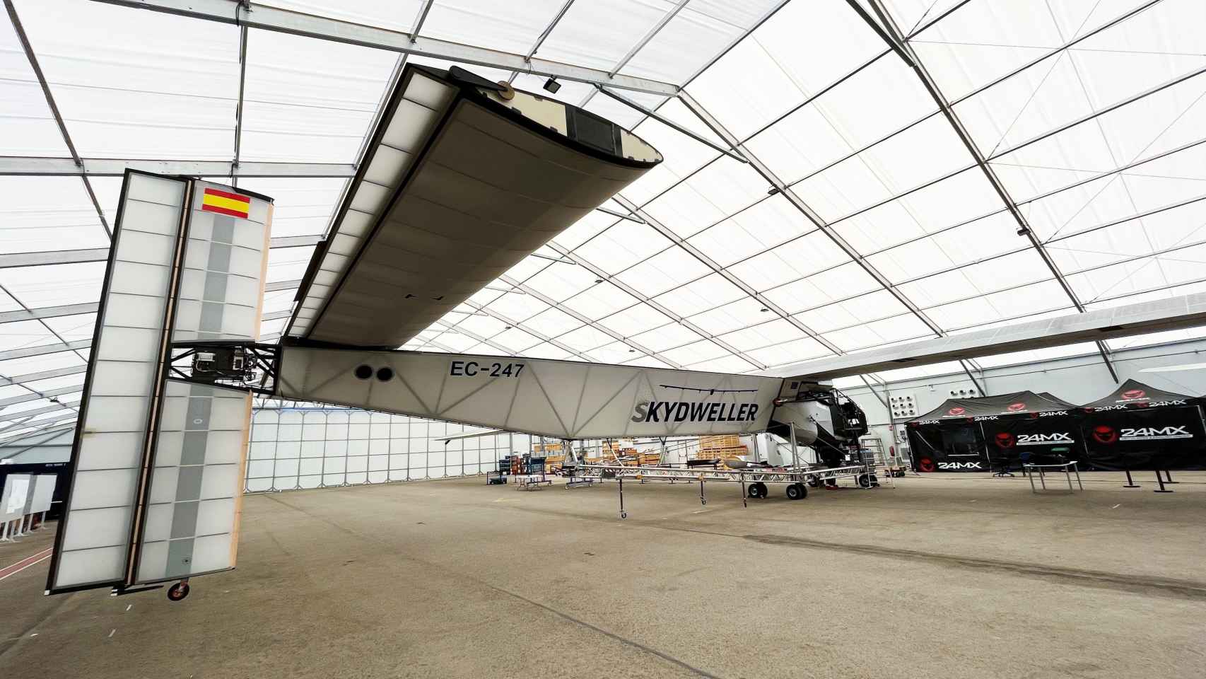 Detalle del estabilizador del avión solar de Skydweller