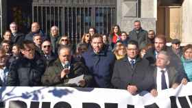 Primer plano de la concentración de este viernes reclamando la Ciudad de la Justicia para Valladolid.