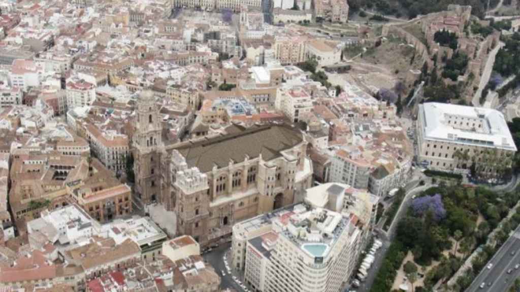 Infografía de la Catedral de Málaga con el tejado a dos aguas.