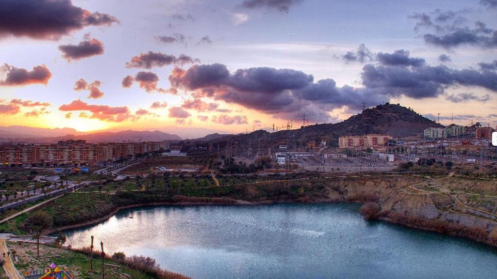 El parque de la Laguna de la Barrera es un lugar realmente especial en mitad de Málaga.