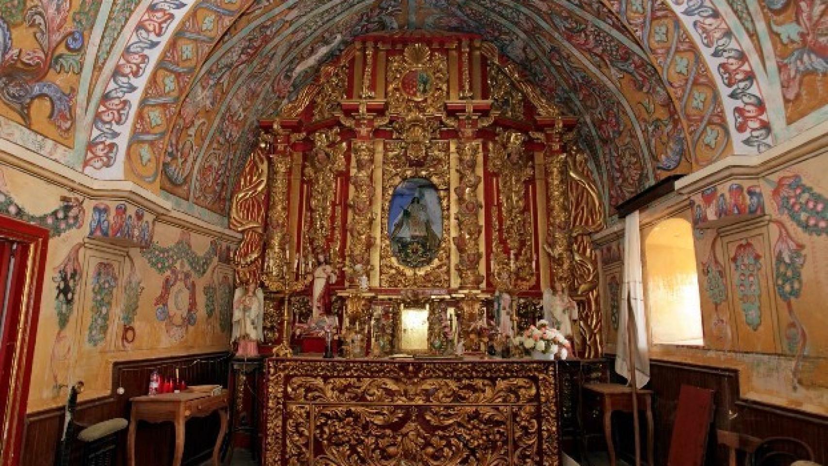 Interior de la iglesia.